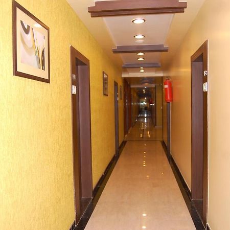 Hotel Bhagyalaxmi Shirdi Eksteriør billede
