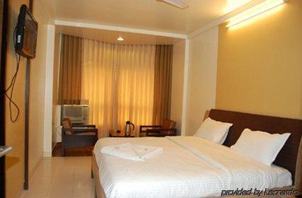 Hotel Bhagyalaxmi Shirdi Værelse billede