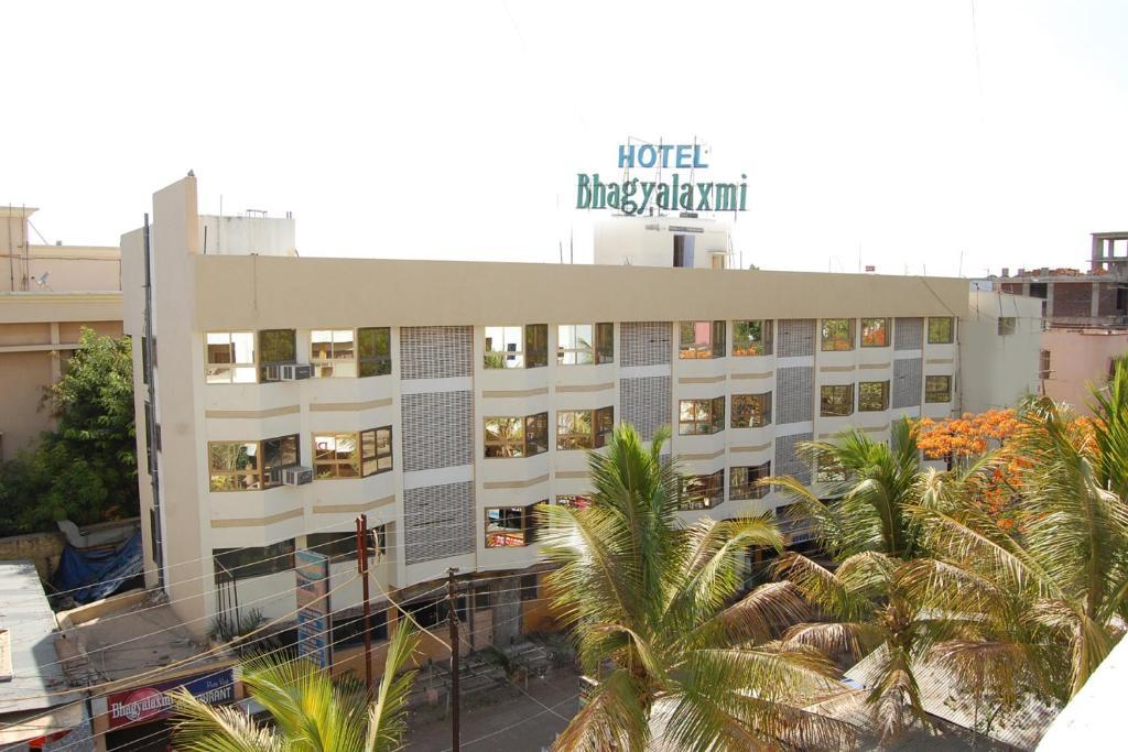Hotel Bhagyalaxmi Shirdi Eksteriør billede