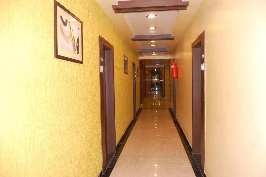 Hotel Bhagyalaxmi Shirdi Eksteriør billede