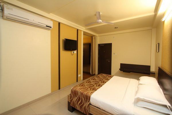 Hotel Bhagyalaxmi Shirdi Eksteriør billede
